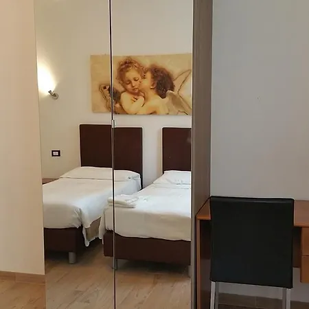 Appartement In Fiera 8 Superior Front Fair *