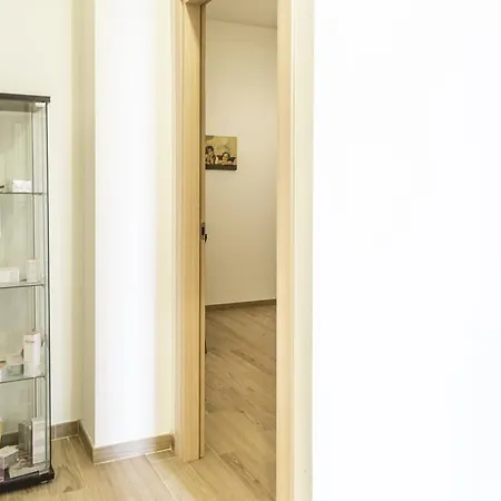 In Fiera 8 Superior Front Fair Appartement