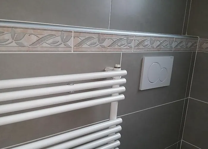 In Fiera 8 Superior Front Fair بولونيا