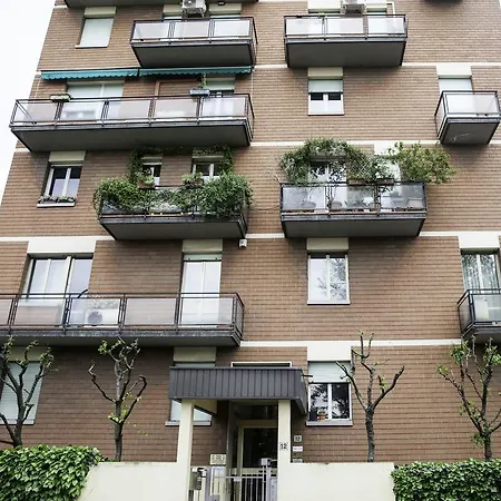 In Fiera 8 Superior Front Fair * Μπολόνια