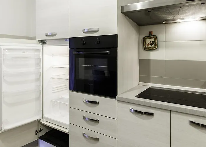 In Fiera 8 Superior Front Fair Apartment