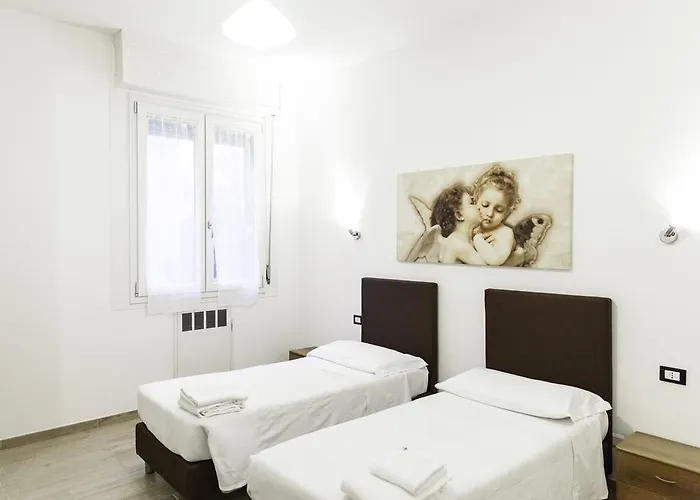 Apartment In Fiera 8 Superior Front Fair