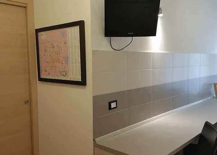 In Fiera 8 Superior Front Fair