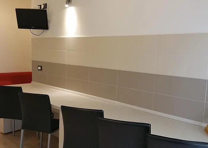 In Fiera 8 Superior Front Fair Apartment *