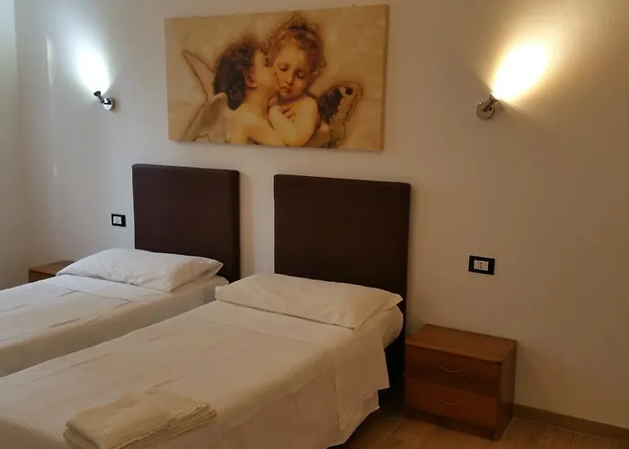 In Fiera 8 Superior Front Fair *