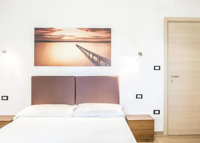 In Fiera 8 Superior Front Fair Apartment