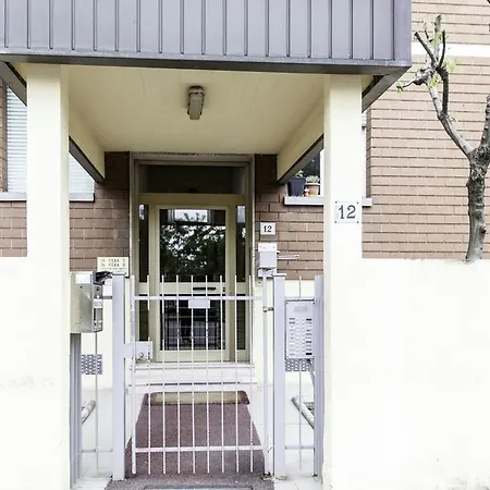 Daire In Fiera 8 Superior Front Fair