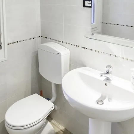 In Fiera 8 Superior Front Fair Daire