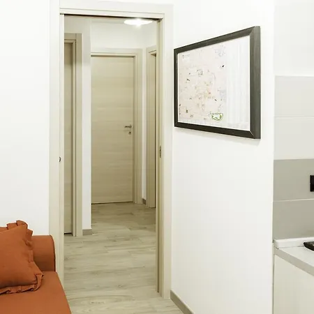 In Fiera 8 Superior Front Fair